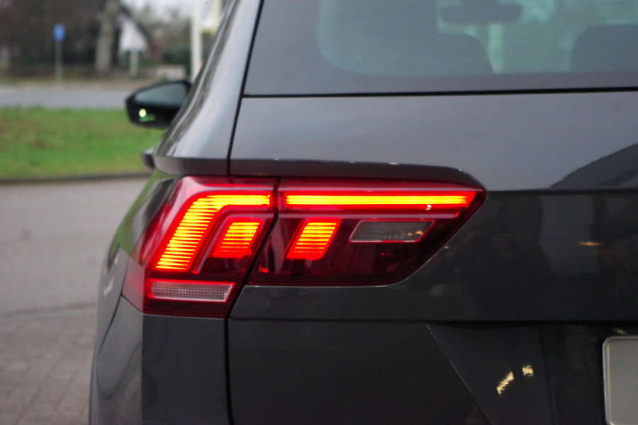 Volkswagen Tiguan 1.4 TSI eHybrid 245 PK R-Line Business+ PHEV, Panoramadak, Adap. Cruise Control, Camera