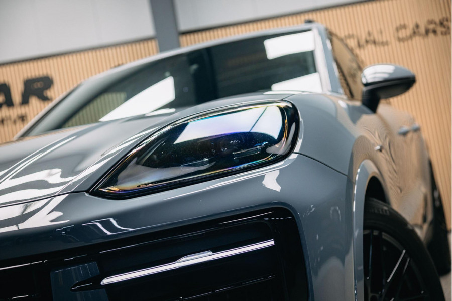 Porsche Cayenne 3.0 E-Hybrid | Pano |  stoelverwarming | Sport Chrono | 360 camera |