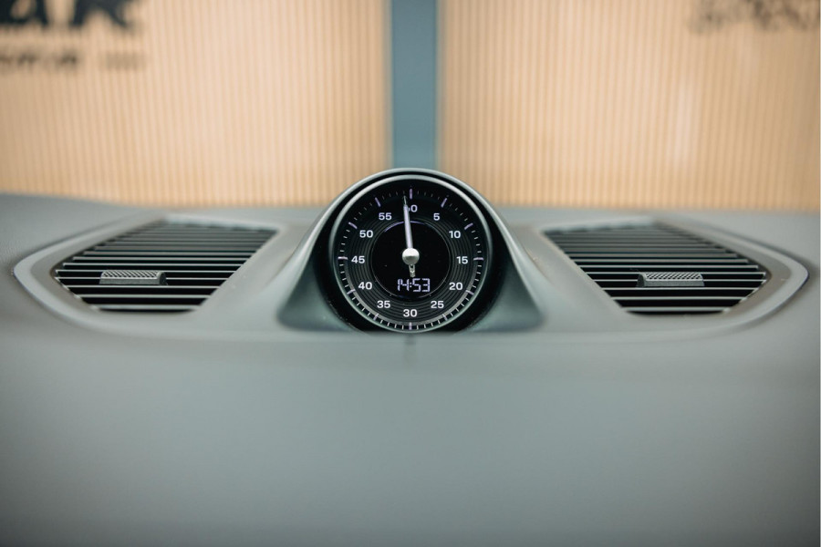 Porsche Cayenne 3.0 E-Hybrid | Pano |  stoelverwarming | Sport Chrono | 360 camera |