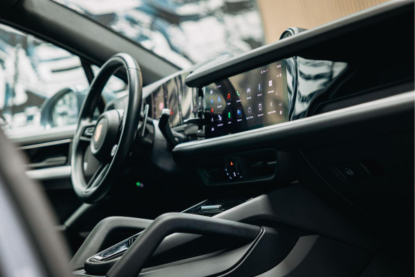 Porsche Cayenne 3.0 E-Hybrid | Pano |  stoelverwarming | Sport Chrono | 360 camera |