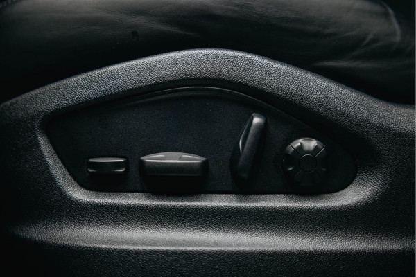 Porsche Cayenne 3.0 E-Hybrid | Pano |  stoelverwarming | Sport Chrono | 360 camera |