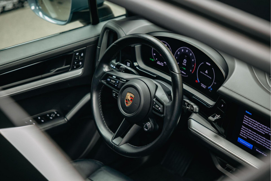 Porsche Cayenne 3.0 E-Hybrid | Pano |  stoelverwarming | Sport Chrono | 360 camera |