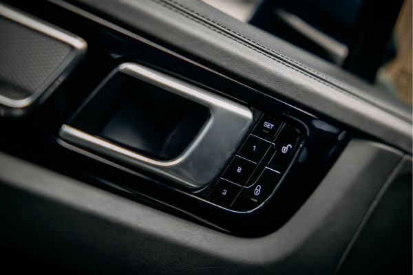 Porsche Cayenne 2.9 S | Sport Chrono | Luchtvering | Bose | Sportstoelen | Stoelverwarming en verkoeling |
