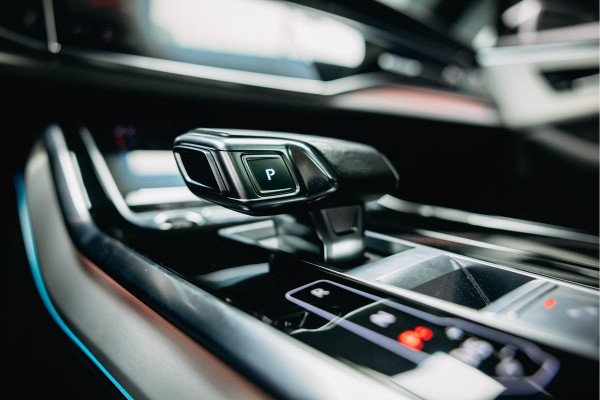 Audi Q7 55 TFSI e quattro Pro Line | Pano | Trekhaak | Luchtvering | B/O | 360 camera |