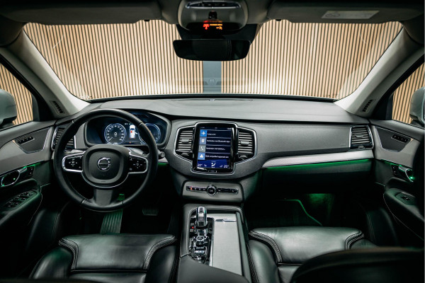 Volvo XC90 2.0 T8 Twin Engine AWD Inscription | 7 Zitter | Lederen stoelen met verwarming en geheugen | Trekhaak |