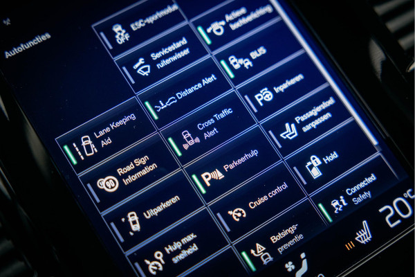 Volvo XC90 2.0 T8 Twin Engine AWD Inscription | 7 Zitter | Lederen stoelen met verwarming en geheugen | Trekhaak |