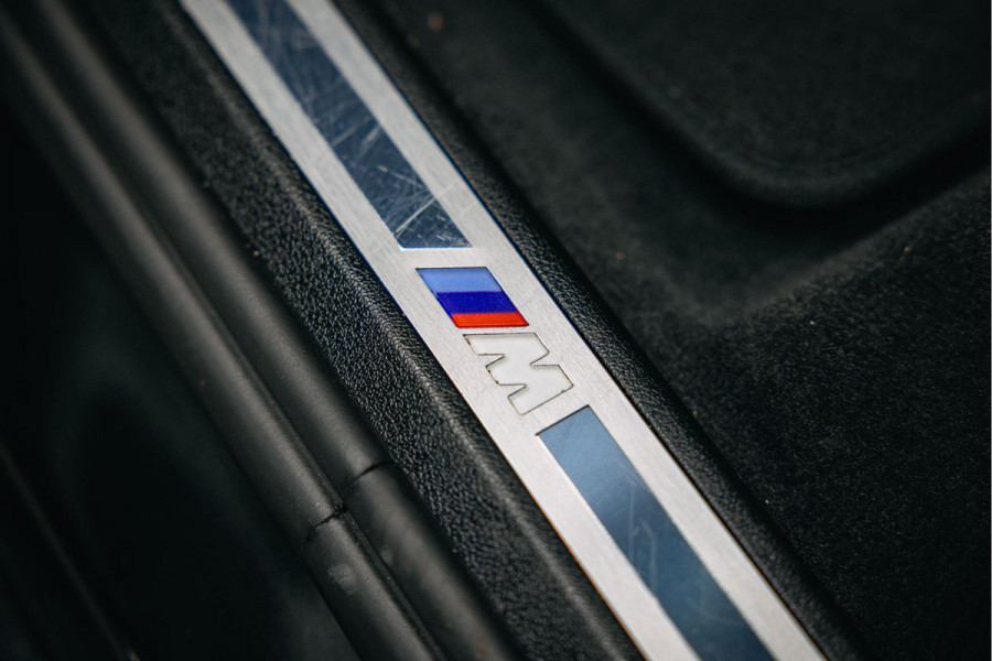 BMW X5 xDrive45e High Executive | Pano | Trekhaak | Luchtvering  | Stoelverwarming |