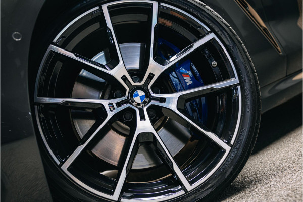 BMW 8 Serie M850i xDrive High Executive | Cabrio | Head-Up | 360 Camera | Bowers & Wilkins | Stuurverwarming |