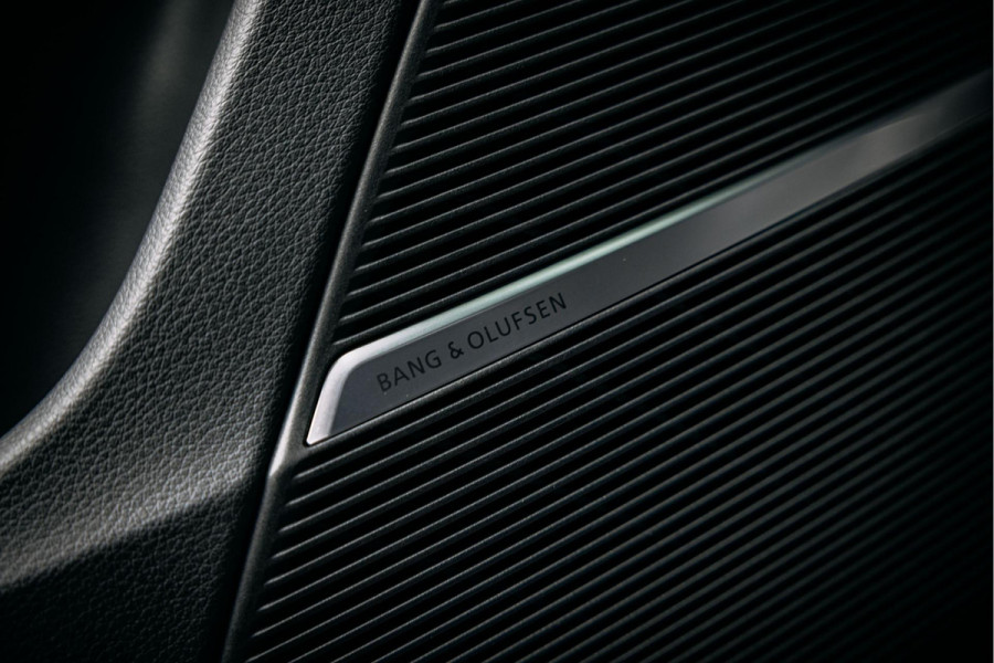 Audi RSQ8 4.0 TFSI quattro ABT audi exclusive kleur | ABT-R | Full Carbon | Massage | Head-Up |  BTW auto |