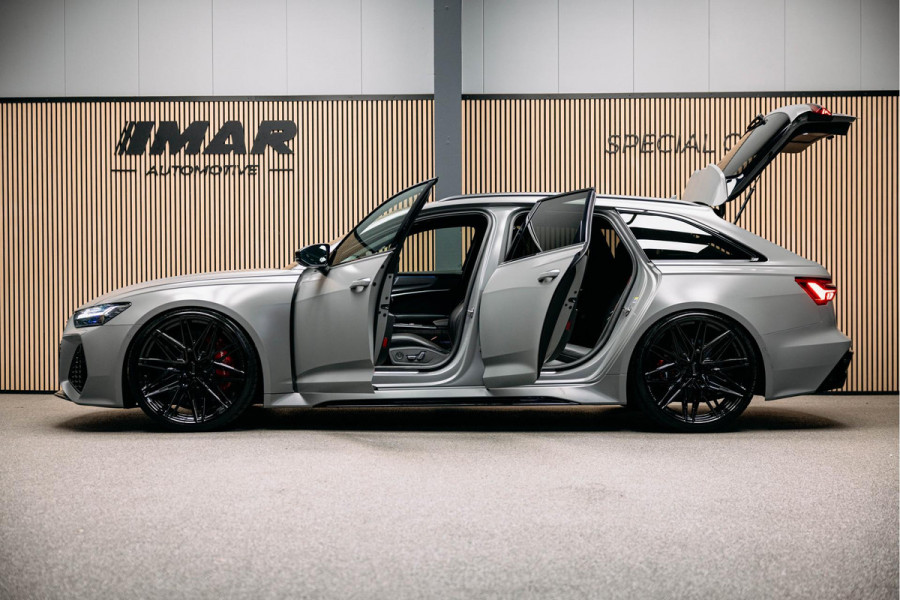 Audi RS6 Avant RS 6 TFSI quattro | Beton grijs matte | 23 inch Vossen HF7 | Keramisch | Pano |