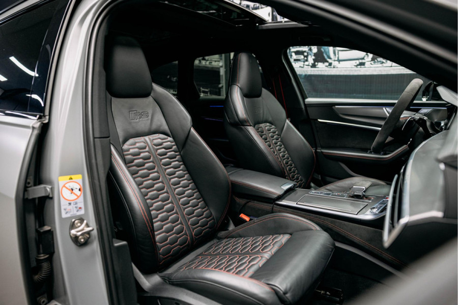 Audi RS6 Avant RS 6 TFSI quattro | Beton grijs matte | 23 inch Vossen HF7 | Keramisch | Pano |