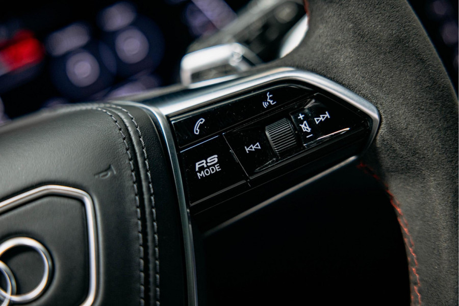 Audi RS6 Avant RS 6 TFSI quattro | Beton grijs matte | 23 inch Vossen HF7 | Keramisch | Pano |