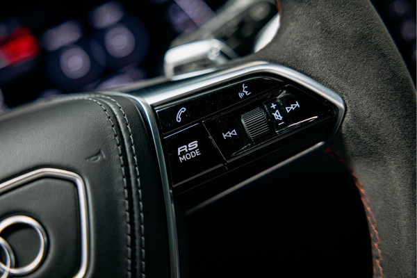 Audi RS6 Avant RS 6 TFSI quattro | Beton grijs matte | 23 inch Vossen HF7 | Keramisch | Pano |