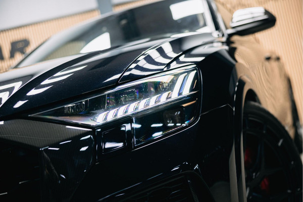Audi RSQ8 4.0 TFSI quattro | B/ 3D | Carbon interieur en exterieur | Vossen | Rode Stiksels | Trekhaak |