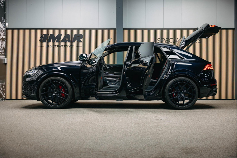 Audi RSQ8 4.0 TFSI quattro | B/ 3D | Carbon interieur en exterieur | Vossen | Rode Stiksels | Trekhaak |