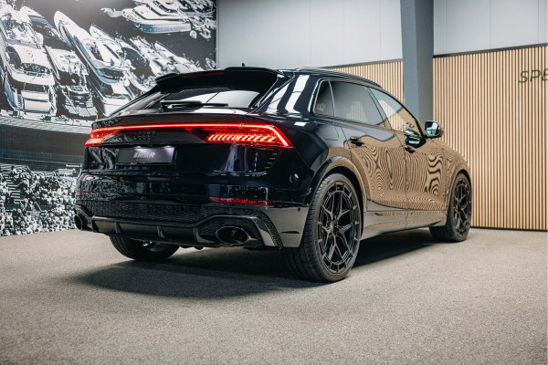 Audi RSQ8 4.0 TFSI quattro | B/ 3D | Carbon interieur en exterieur | Vossen | Rode Stiksels | Trekhaak |