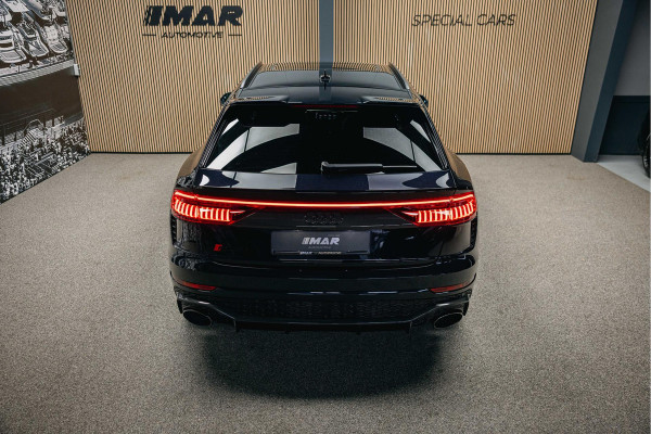 Audi RSQ8 4.0 TFSI quattro | B/ 3D | Carbon interieur en exterieur | Vossen | Rode Stiksels | Trekhaak |