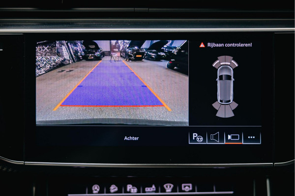 Audi RSQ8 4.0 TFSI quattro | B/ 3D | Carbon interieur en exterieur | Vossen | Rode Stiksels | Trekhaak |