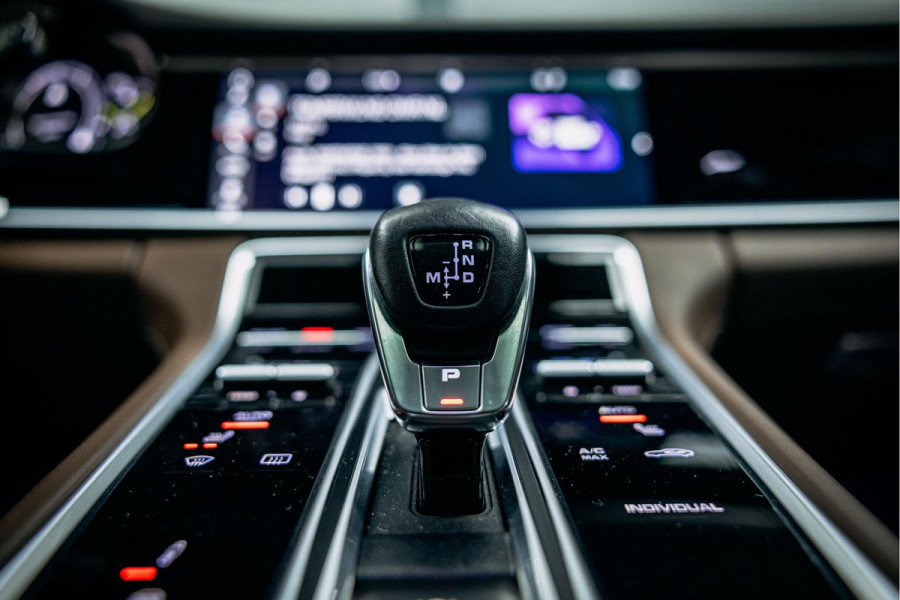 Porsche Panamera Sport Turismo 2.9 4 E-Hybrid | Origineel Nederlands | Pano | Bose | Bruin leder |