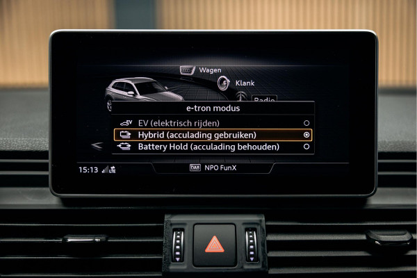 Audi Q5 55 TFSI e quattro Competition | Daytona Grey | Pano | B/O | Stoelverwarming |