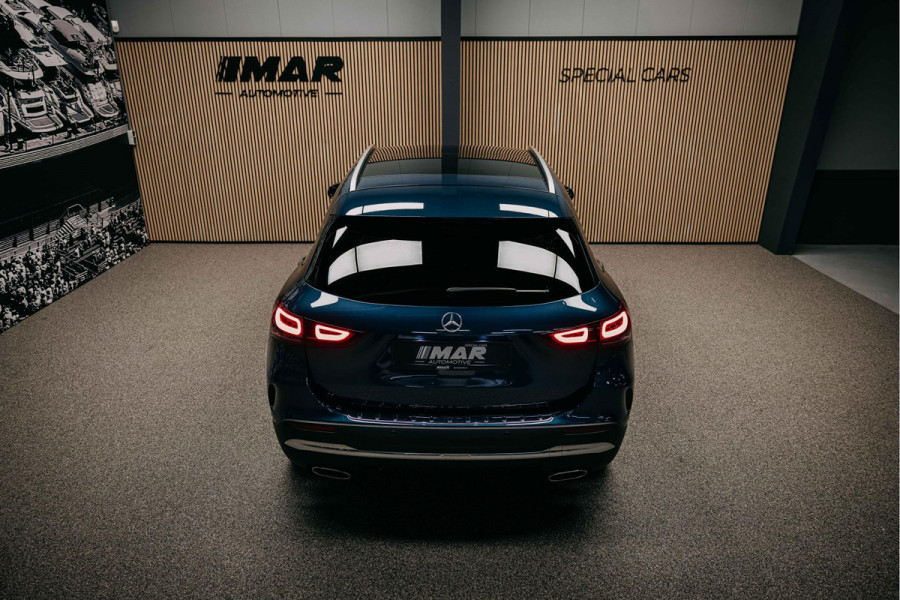 Mercedes-Benz GLA 180 d Business Solution AMG | AMG-Line | Pano | Stoelverwarming | Achteruitrijcamera |