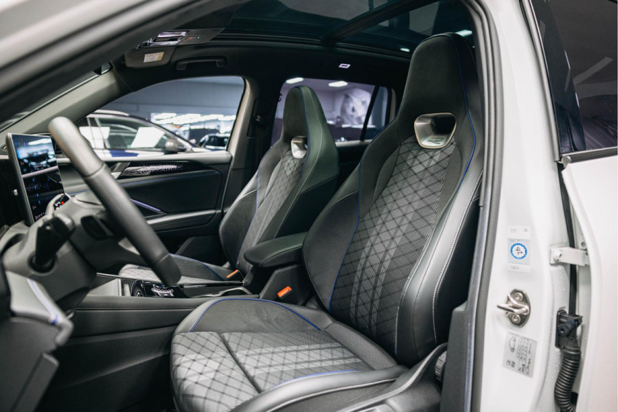 Volkswagen Tiguan 1.5 eTSI R-Line Business | Harman/Kardon | BTW | Pano | Stoelmassage | Trekhaak |