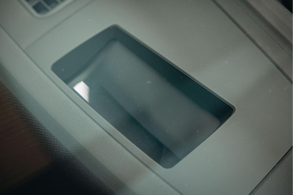 Volkswagen Tiguan 1.5 eTSI R-Line Business | Harman/Kardon | BTW | Pano | Stoelmassage | Trekhaak |