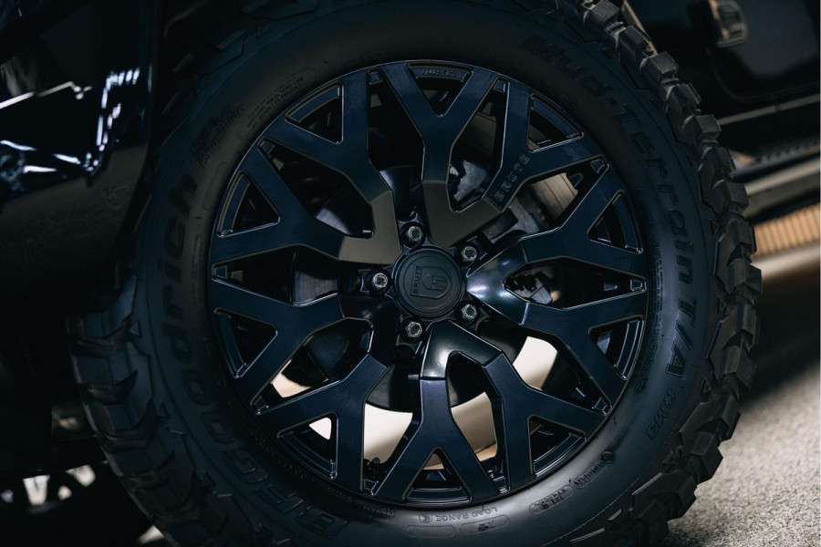 Jeep Wrangler Unlimited 4xe 380 Rubicon Dikke Custom Made Jeep Wrangler, Cabrio top elektrische bedienbaar.