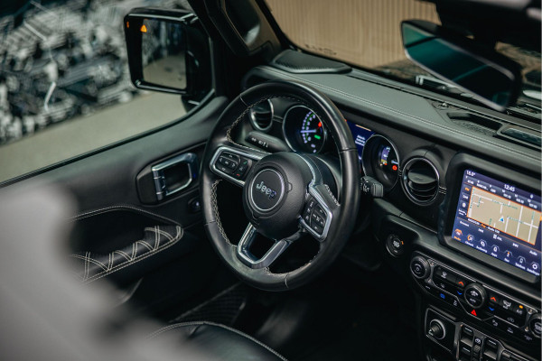 Jeep Wrangler Unlimited 4xe 380 Rubicon Dikke Custom Made Jeep Wrangler, Cabrio top elektrische bedienbaar.