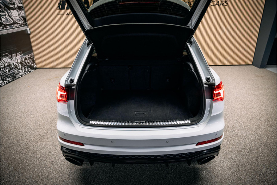 Audi RSQ3 TFSI | Carbon | Elek. stoelen | Camera | stoel verwarming |