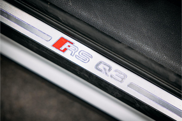 Audi RSQ3 TFSI | Carbon | Elek. stoelen | Camera | stoel verwarming |