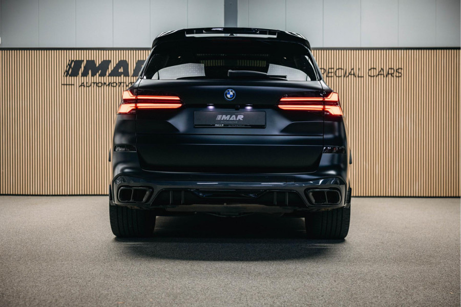 BMW X5 xDrive50e | M uitgevoerd | Trekhaak | Alcantara hemel | Luchtvering | Full PPF in- en exterieur | Skylounge |