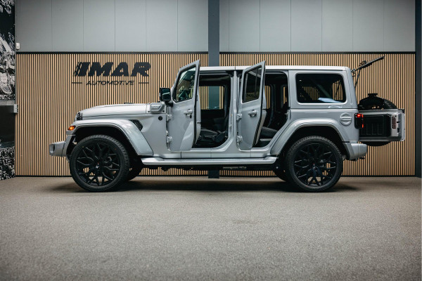 Jeep Wrangler Unlimited 4xe 380 Sahara | Corse Edition Custom Made | Hybride | Stuur- en Stoelverwarming | Achteruitrijcamera |