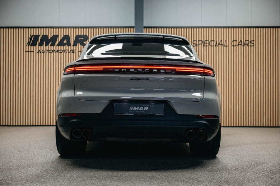 Porsche Cayenne Coupé 3.0 E-Hybrid | Head-up | Bose | Sport Chrono | Stuurverwarming | Stoelverwarming en verkoeling | Trekhaak | Kreide |