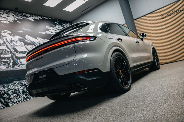 Porsche Cayenne Coupé 3.0 E-Hybrid | Head-up | Bose | Sport Chrono | Stuurverwarming | Stoelverwarming en verkoeling | Trekhaak | Kreide |