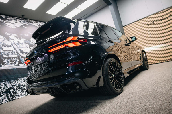 BMW X5 xDrive50e | Volledig M uitgevoerd| Head-up | Verwarmde en verkoelde bekerhouders | Pano |