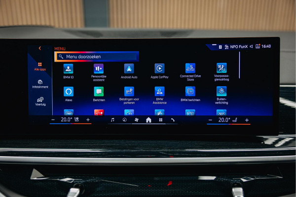 BMW X5 xDrive50e | Volledig M uitgevoerd| Head-up | Verwarmde en verkoelde bekerhouders | Pano |