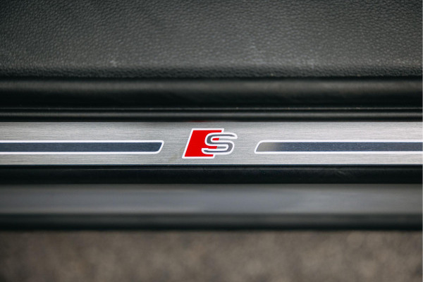 Audi Q7 55 TFSI quattro Pro Line S | Nardo | RS zetels | carbon inleg | Pano | B/O | Head-Up |