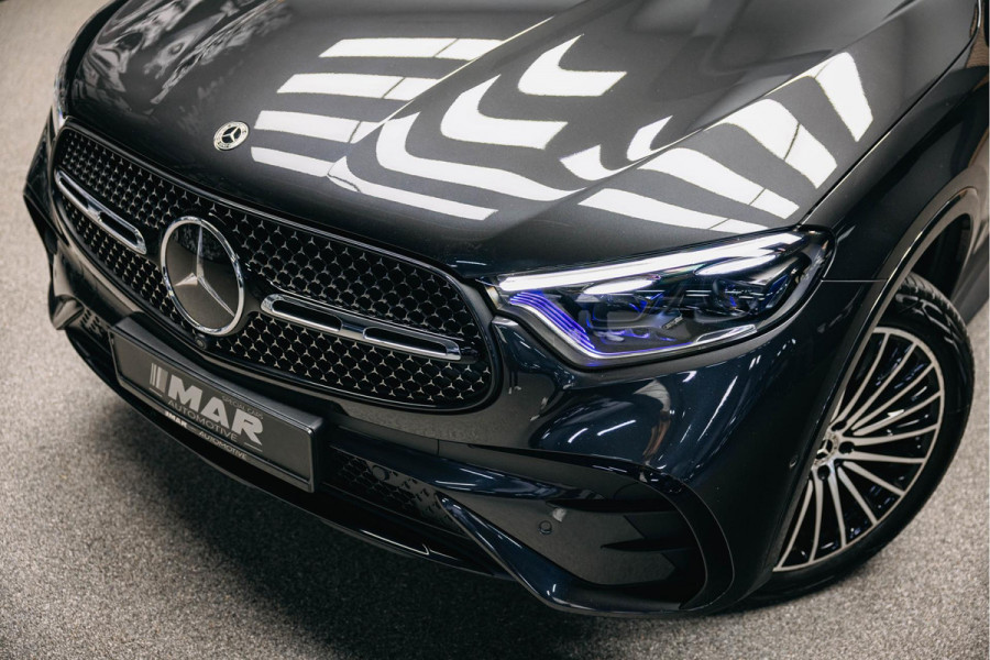 Mercedes-Benz GLC 300e 4MATIC AMG Line | Pano | Stoelverwarming | 360 camera | AMG Look |