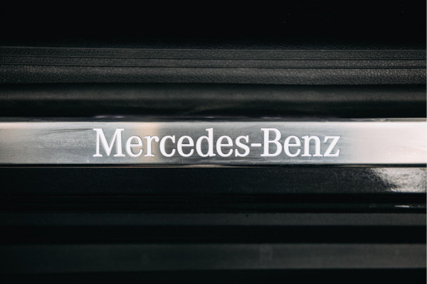Mercedes-Benz GLC 300e 4MATIC AMG Line | Pano | Stoelverwarming | 360 camera | AMG Look |