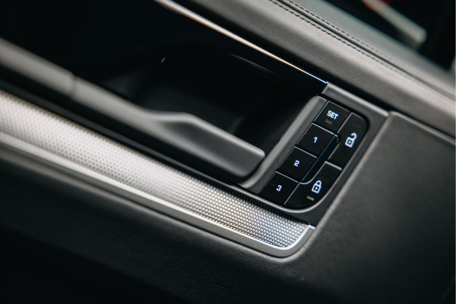 Porsche Cayenne Coupé 3.0 S E-Hybrid | Sport Chrono | Turbo GT wielen | Head-Up | Bose | Stoelverwarming |