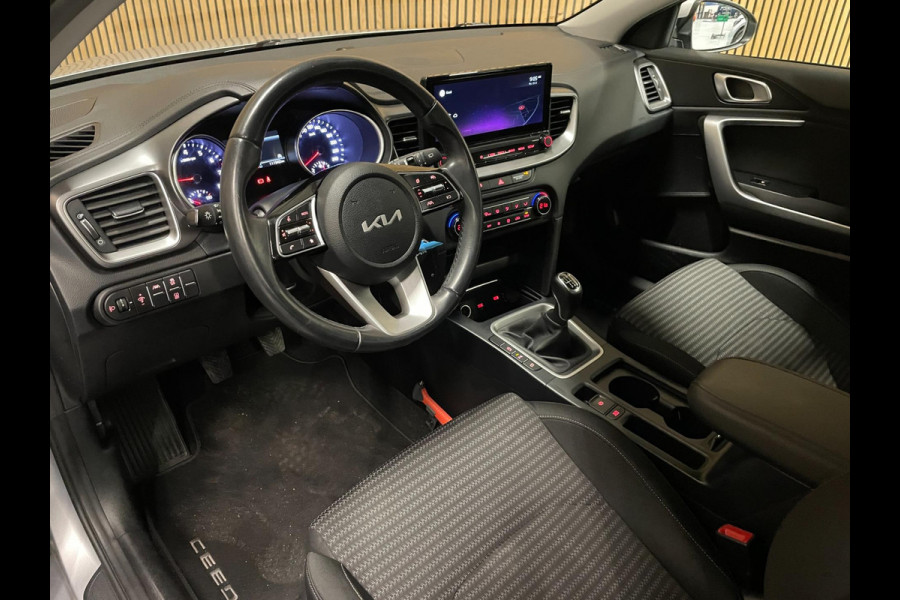 Kia Ceed Sportswagon 1.0 T-GDi DynamicLine|120PK|TREKHAAK|CARPLAY, ANDROID|CAMERA|CRUISE,CLIMA|PDC|1E EIG.|INCL.BTW|NL-AUTO|NAP|