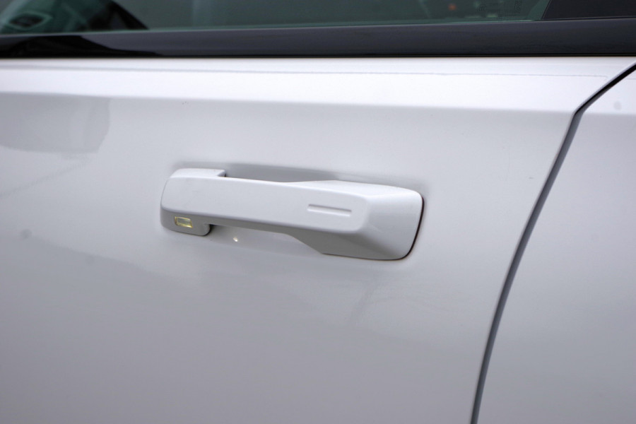 Polestar 2 Long Range Dual Motor 408 PK Launch Edition 78kWh Panoramadak, 89 % SOH Harman/Kardon, Carplay