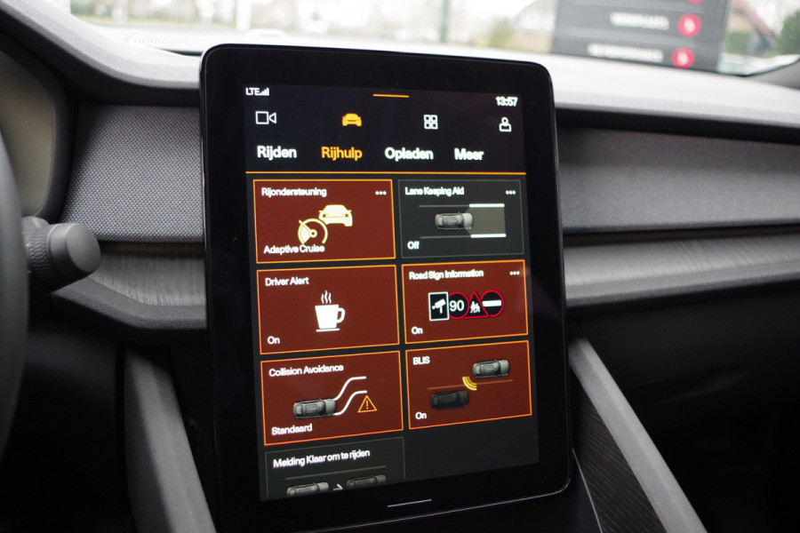 Polestar 2 Long Range Dual Motor 408 PK Launch Edition 78kWh Panoramadak, 89 % SOH Harman/Kardon, Carplay