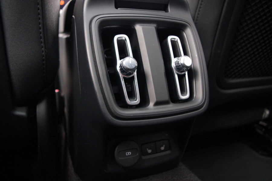 Polestar 2 Long Range Dual Motor 408 PK Launch Edition 78kWh Panoramadak, 89 % SOH Harman/Kardon, Carplay