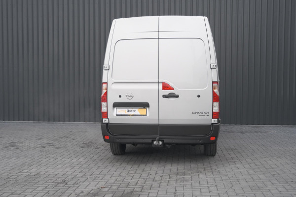 Opel Movano 2.3 Turbo L2H2 DC | Trekhaak | Camera | Navigatie | Climate Control