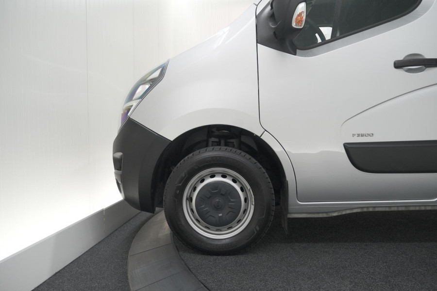 Opel Movano 2.3 Turbo L2H2 DC | Trekhaak | Camera | Navigatie | Climate Control