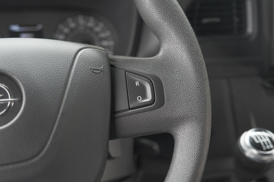 Opel Movano 2.3 Turbo L2H2 DC | Trekhaak | Camera | Navigatie | Climate Control