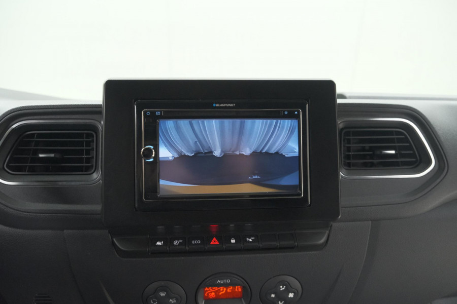 Opel Movano 2.3 Turbo L2H2 DC | Trekhaak | Camera | Navigatie | Climate Control