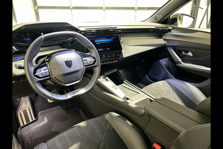 Peugeot e-308 SW GT 54 kWh 156pk Apple Carplay / Android Auto | Camera | alcantara-leer  | trekhaak | navigatie